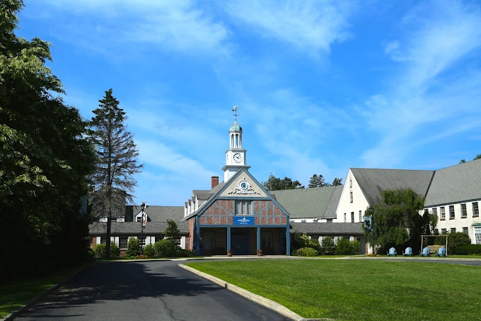 Stoneleigh-Burnham School