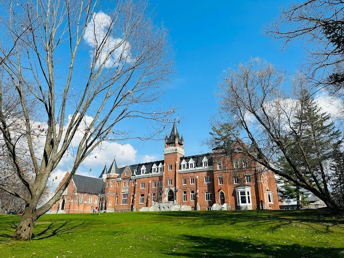 Bishop’s University