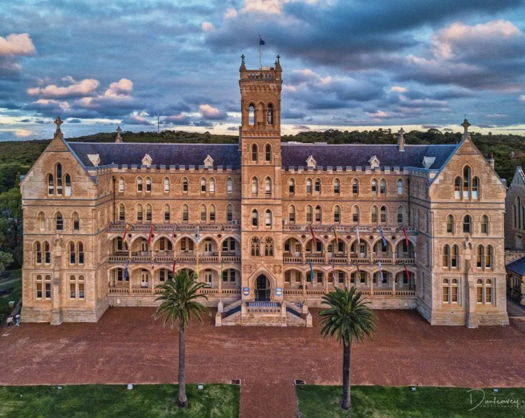 International College of Management