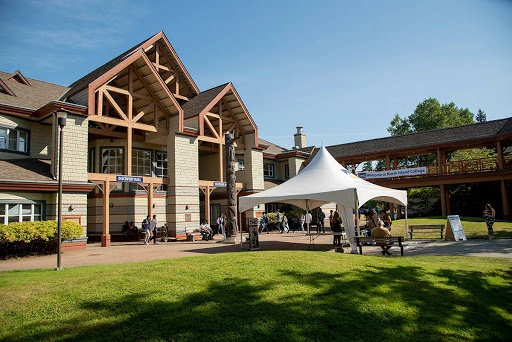 North Island College